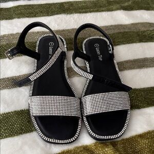 Lucky Brand Black and Silver Kids Sandals